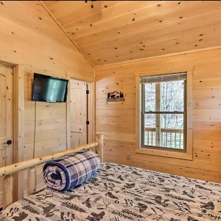 New Serene, Fun & Comfy Cabin- Covered Deck, Grill, Arcade マーフィ エクステリア 写真