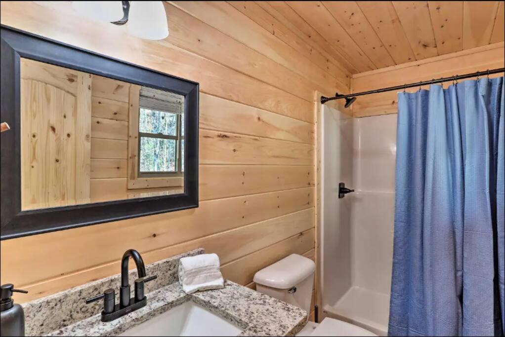 New Serene, Fun & Comfy Cabin- Covered Deck, Grill, Arcade マーフィ エクステリア 写真